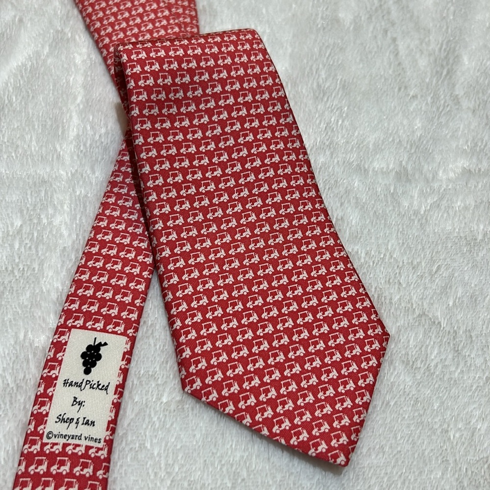 NWOT Vineyard Vines Boys Golf Cart Tie